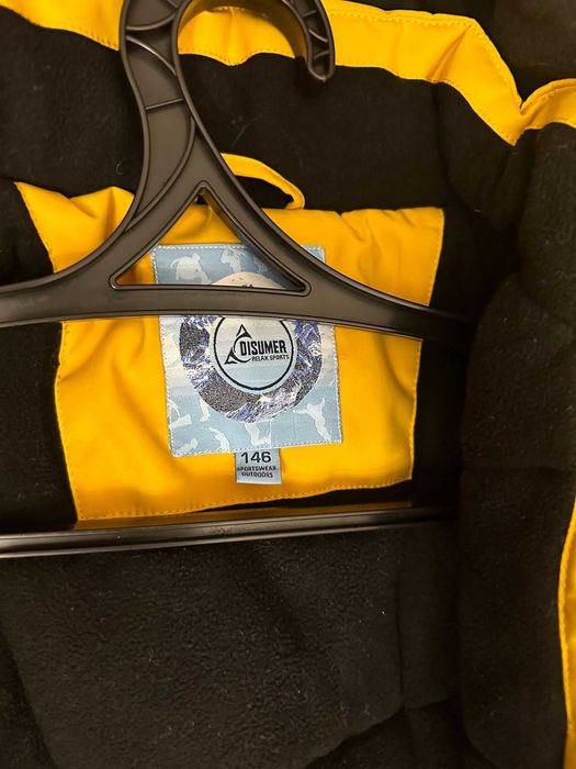 Продам зимнюю куртку .