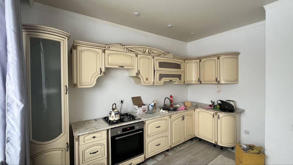 продам кухный гарнитур