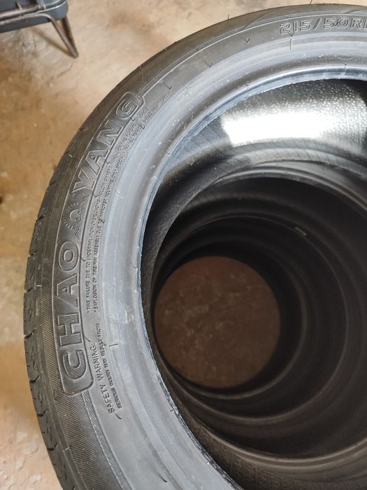 Продам шины новые 215/50/17