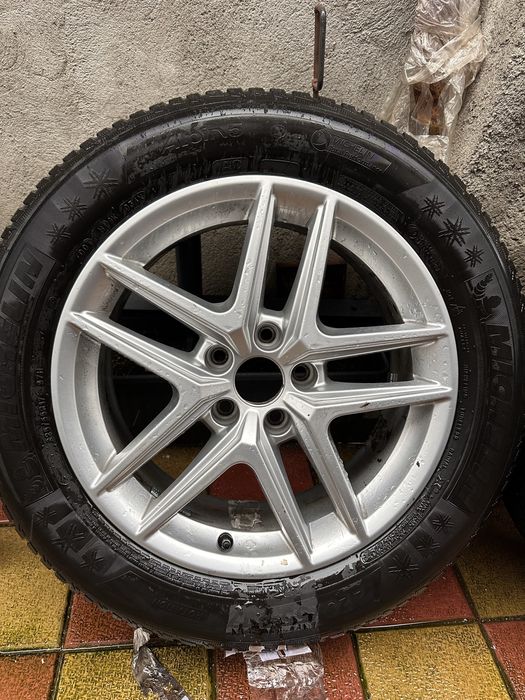 Jante cu anvelope iarna 225/55/r17 5x112