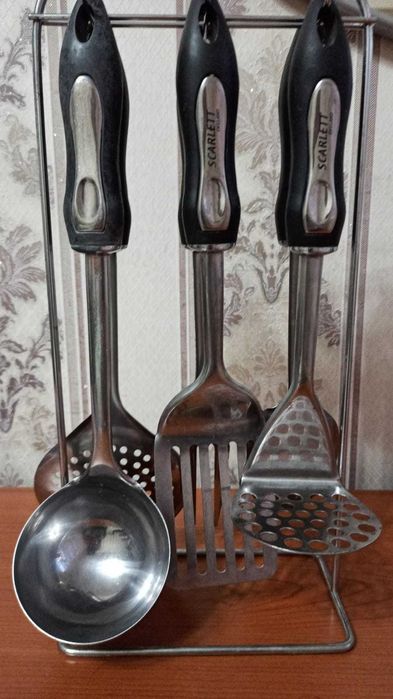 Набор кухонных принадлежностей