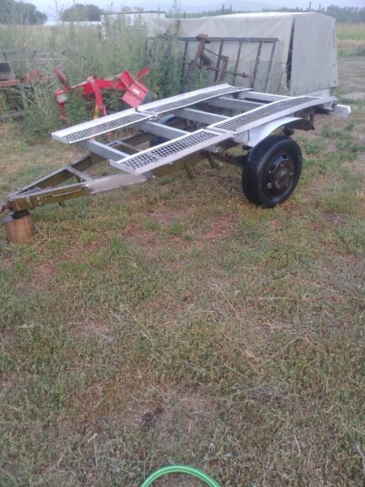 Прицеп платформа