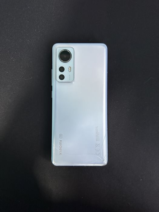Xiaomi 12 256gb 8GB Ram