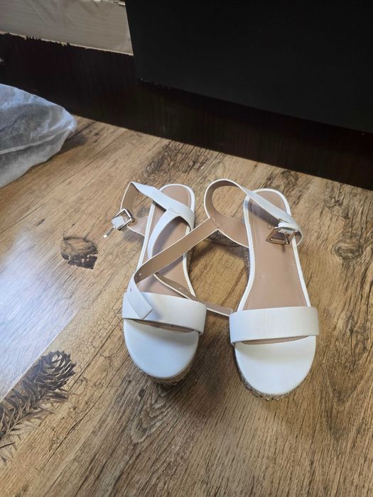 Дамски сандали 38 номер оригинални