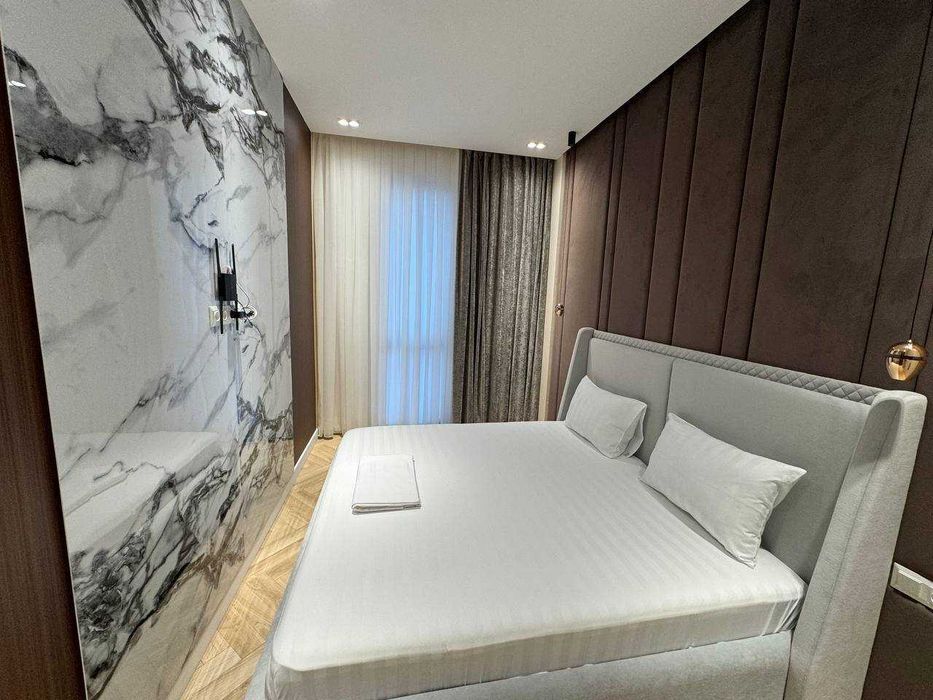 Sotiladi 1 xonali 2 xona qilingan Yakkasaroy Shota Rustaveli ID10