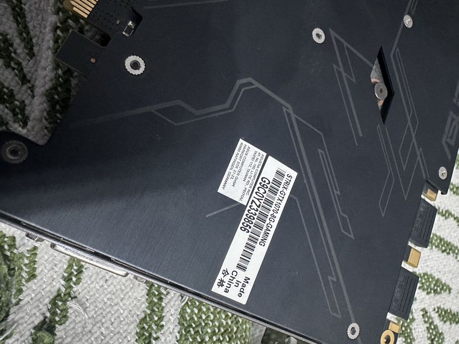 Видеокарта GTX1070 ASUS