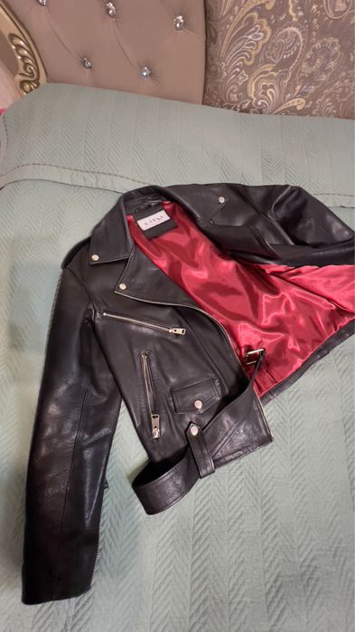 Кожаная куртка классика