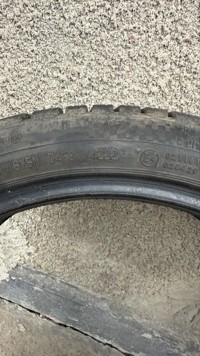 Anvelope iarna Continental 225/40 R18.   3 BUC!