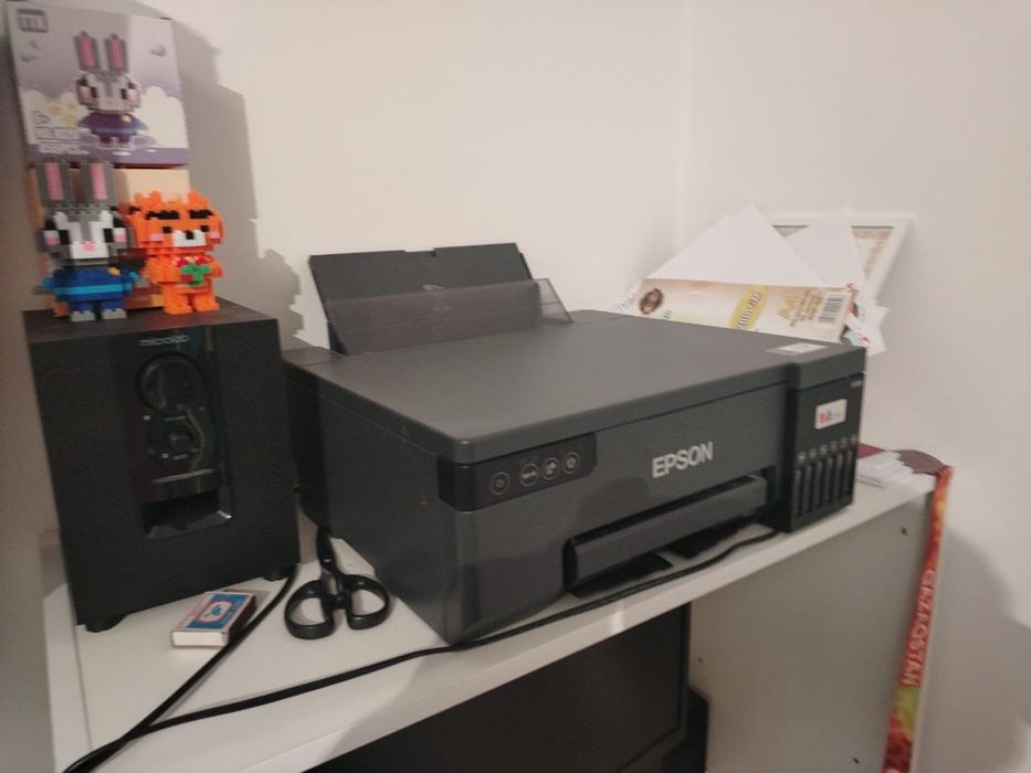 Продам принтер epson l8050 встроенный цветной