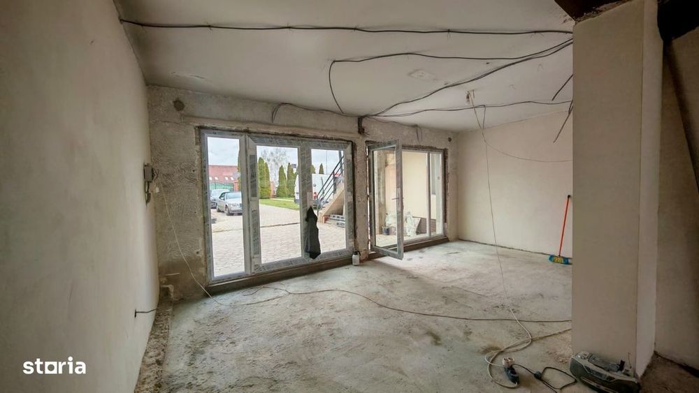 Apartament in casa 3 camere, zona Stupini, Brasov