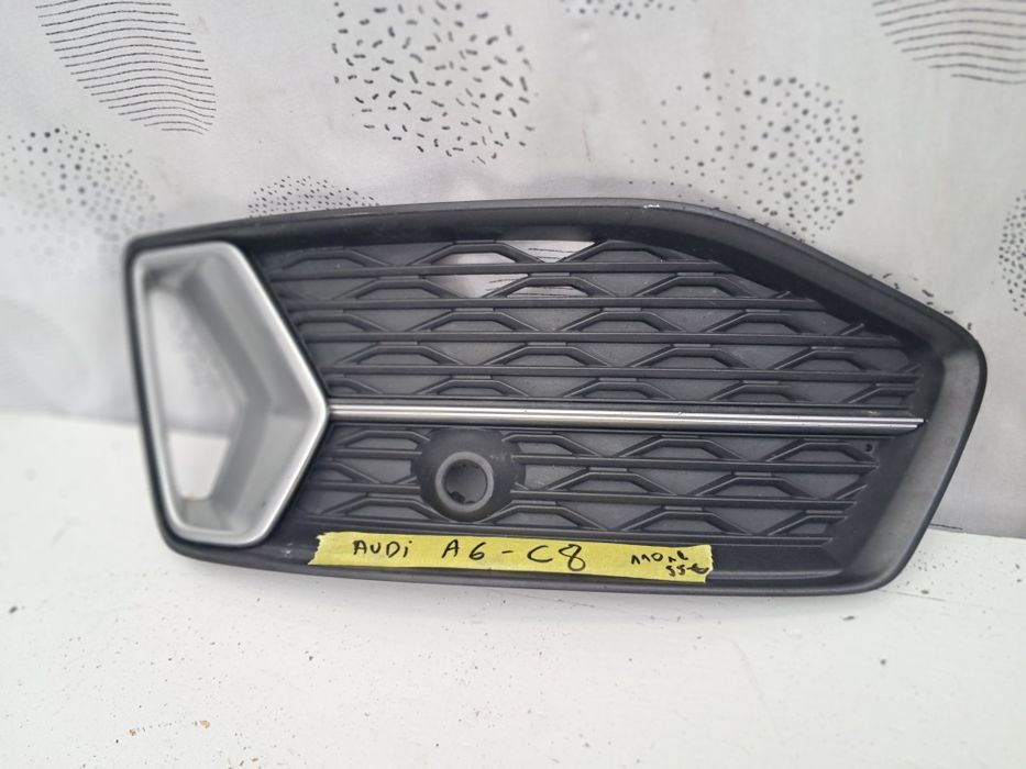 Грил решетка халоген Audi A6 C8