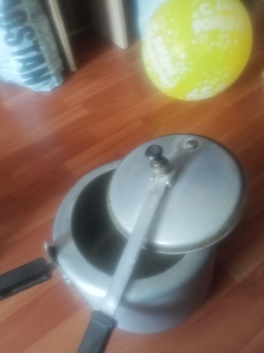 Посуда, скороварка