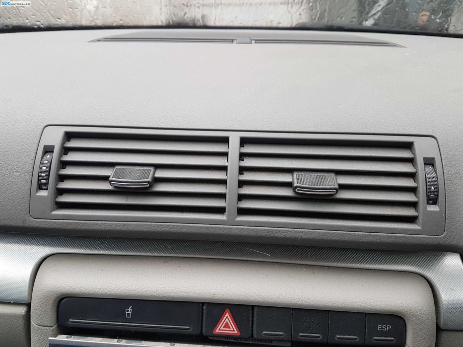 Grila Grile Ventilatie Aerisire Bord Centrala Audi A4 B6 2001 - 2005
