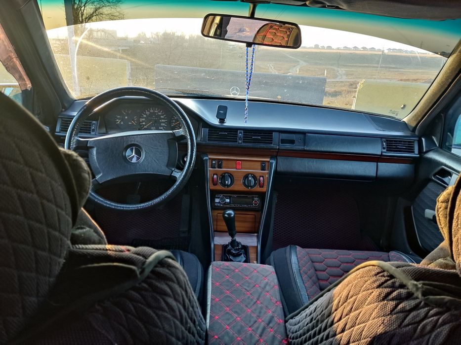 Продаю  мерса а клас