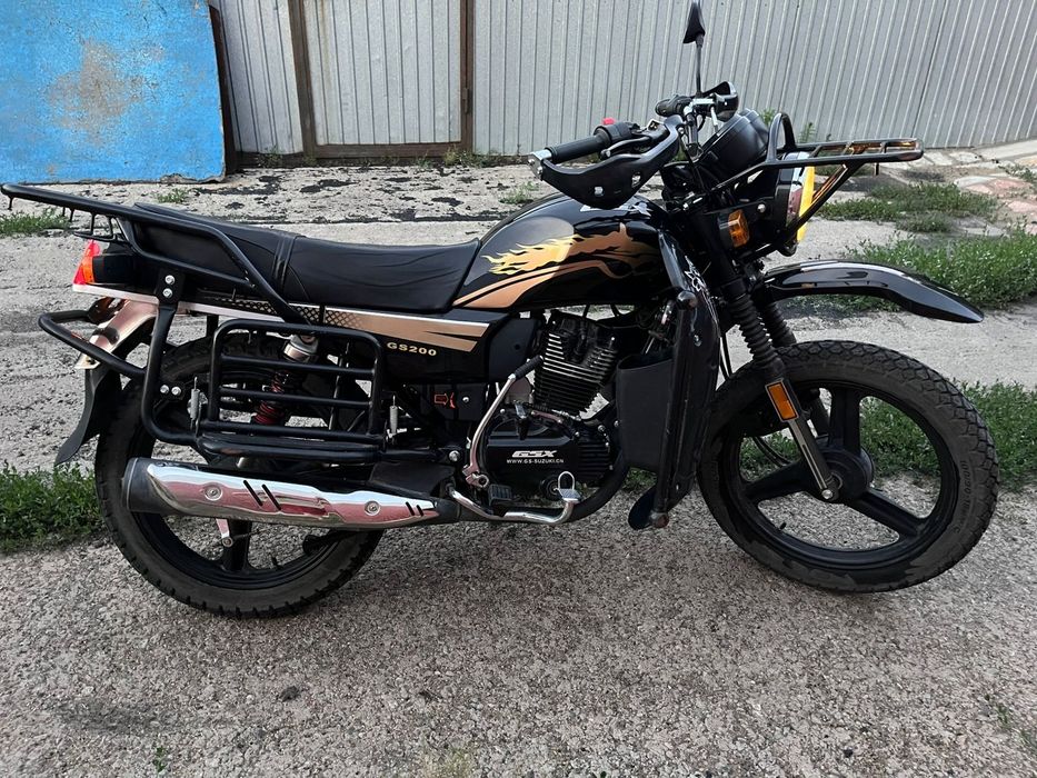 Мотоцикл gsx 200