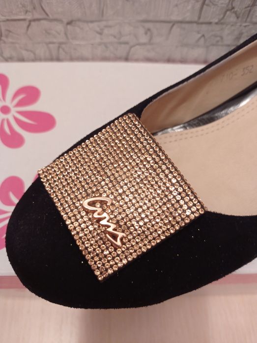 Продам   туфли  .