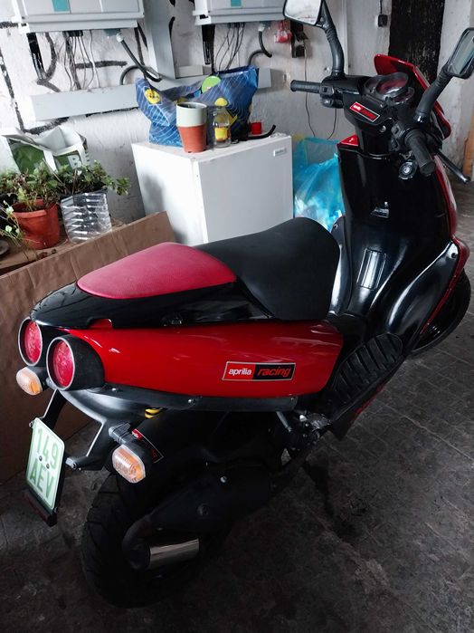 Scuter aprilia sr50