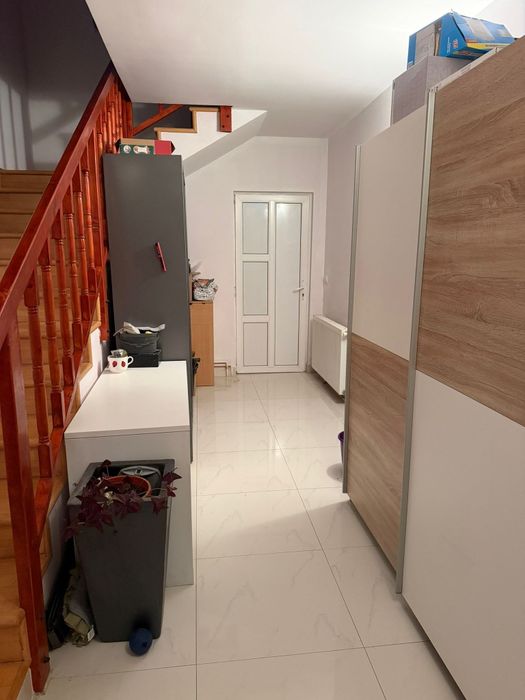 Vând casă în Jucu de mijloc