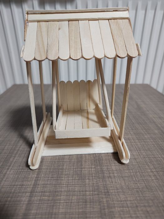 Jucărie casuta din materiale reciclabilele, proiect scoala saptamana v