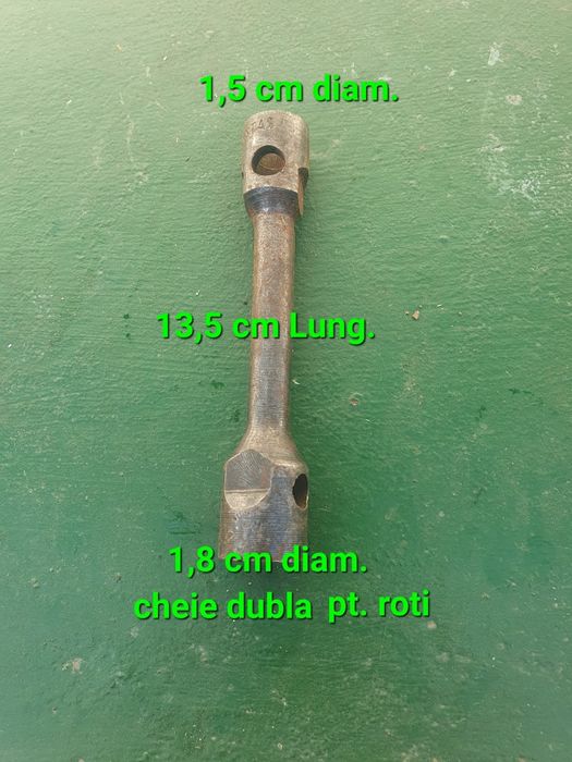 Chei diferite (det.in Foto)