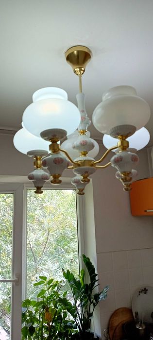 Продам фарфоровую люстру винтаж