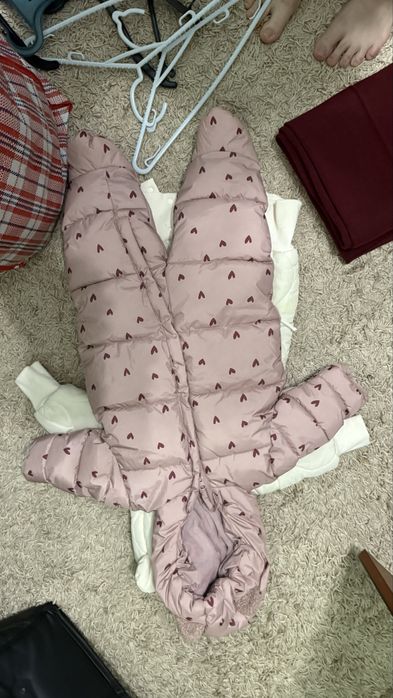 Продам детские комбинезоны