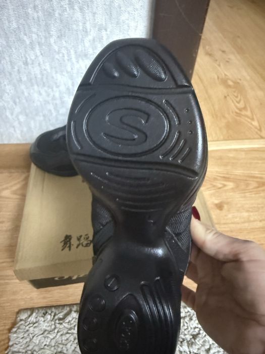 Джазовка 31 размер новый