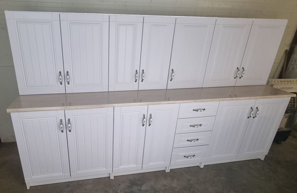 Mobila de bucatarie modulara noua, Usi MDF