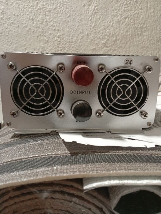 Инвертор 24/220 v