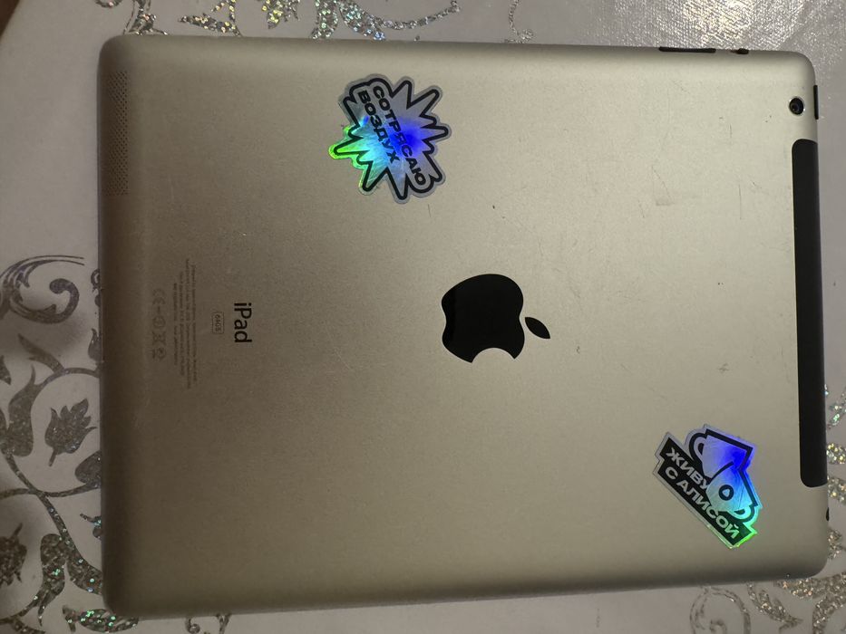 Продаю ipad 2 рабочем состояний