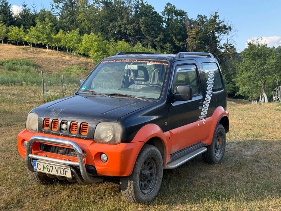 Vând Suzuki Jimny