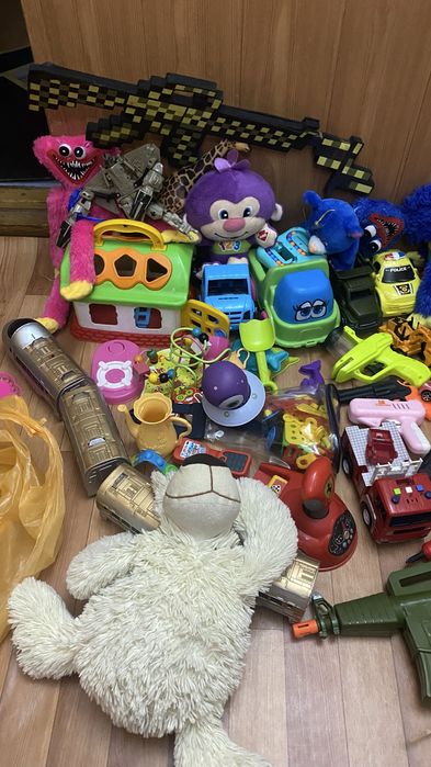 игрушки детские от года до 4 лет