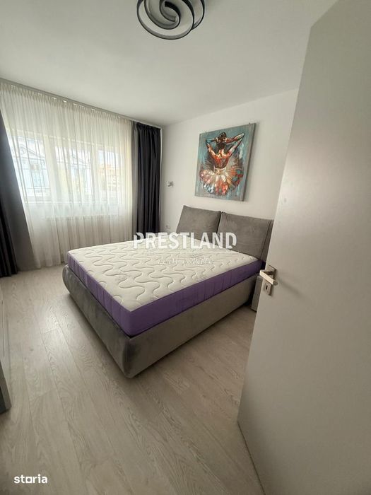 Apartament cu 3 camere, zona centrala.