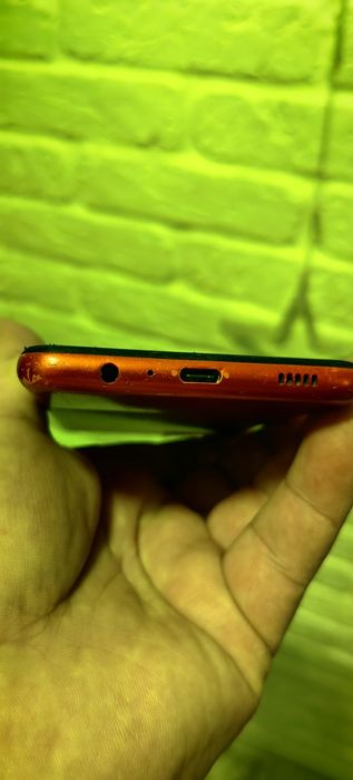 Продам  смартфон Самсунг