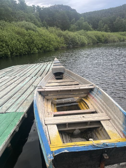 Продам Лодку деревяную