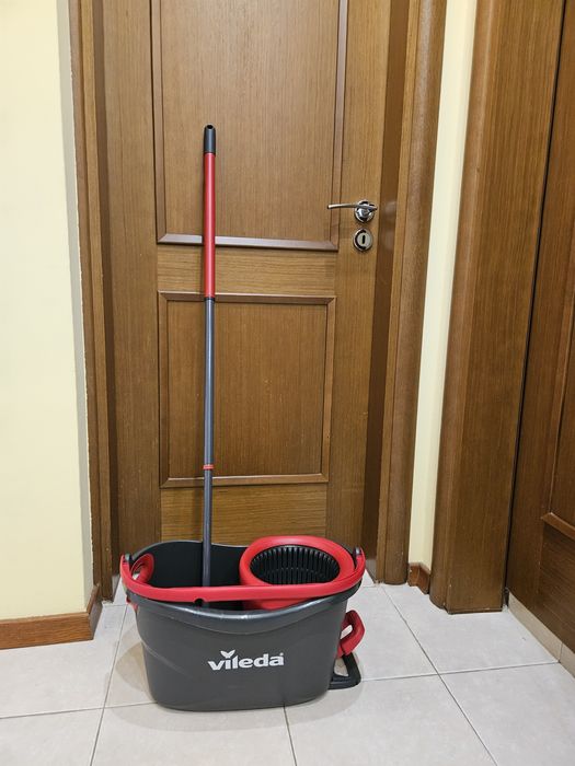 Комплект за почистване Easy Wring - CLEAN TURBO VILEDA