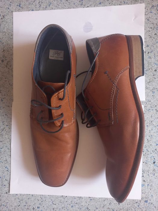 Pantofi Pat Calvin noi