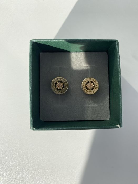 Золотые серьги BVLGARI