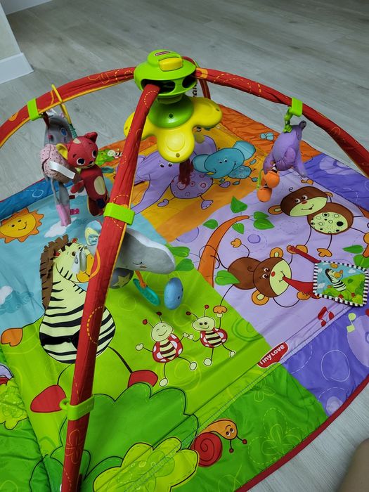 Развивающий музыкальный коврик Tiny Love