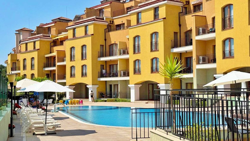 Продава се Едностаен апартамент в Созопол - 35 кв.м за 1572 €/кв.м - Снимка #3