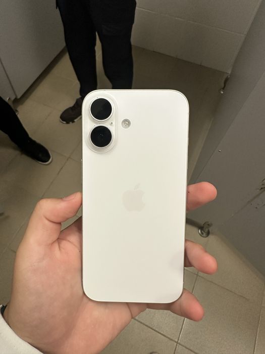 Iphone 16 в идиальном сотояний