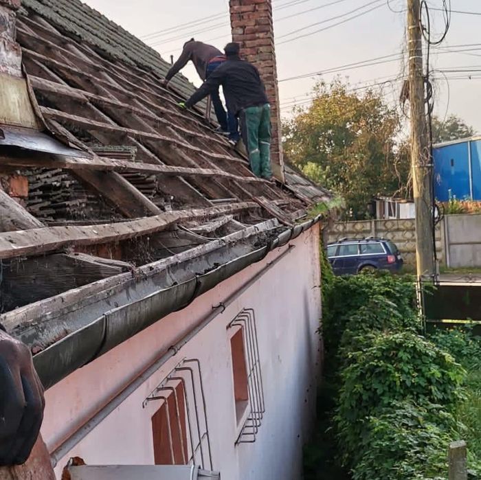 Scocuri la casa tigla metalica aticuri pervaze