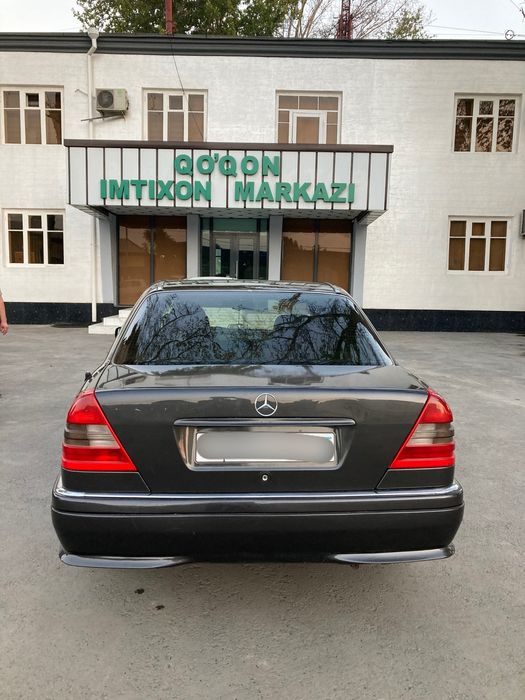 Mercedes Benz W202