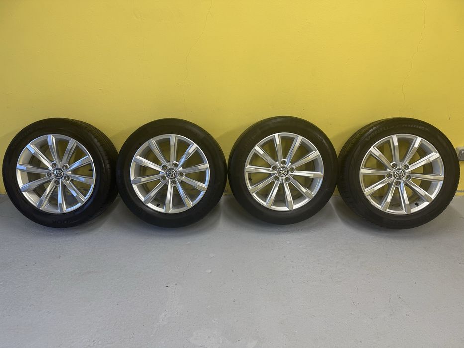Jante aliaj originale passat 17” impecabile cu anvelope vara