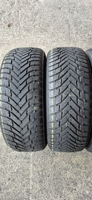 4 anvelope iarna Nokian 235/60/17,dot 2020.Pretul este pe bucata.