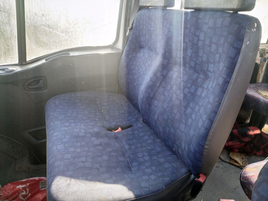 Punte fata caseta directie bancheta fata plastic usa macara Iveco Dail