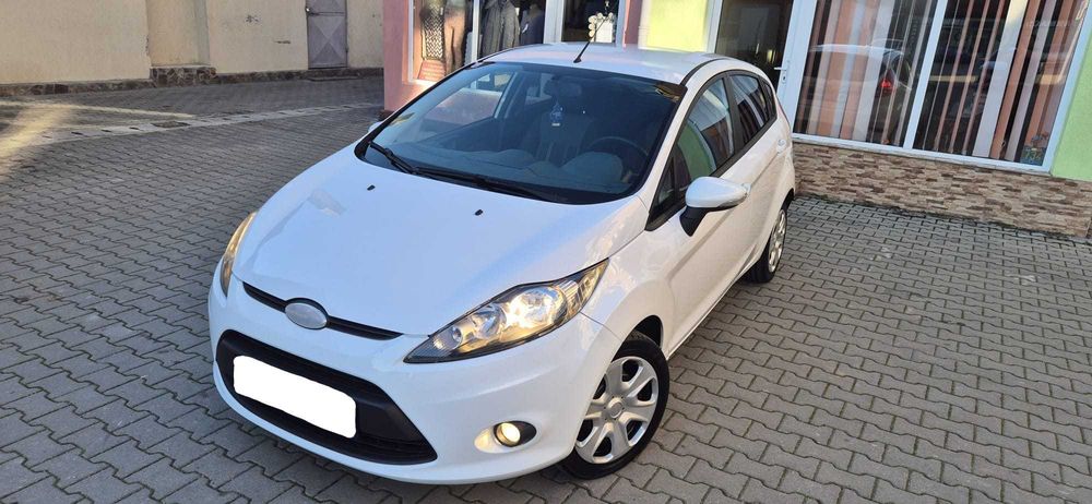 Ford Fiesta 1.3 Benzină 82 CP 2010 Euro 5