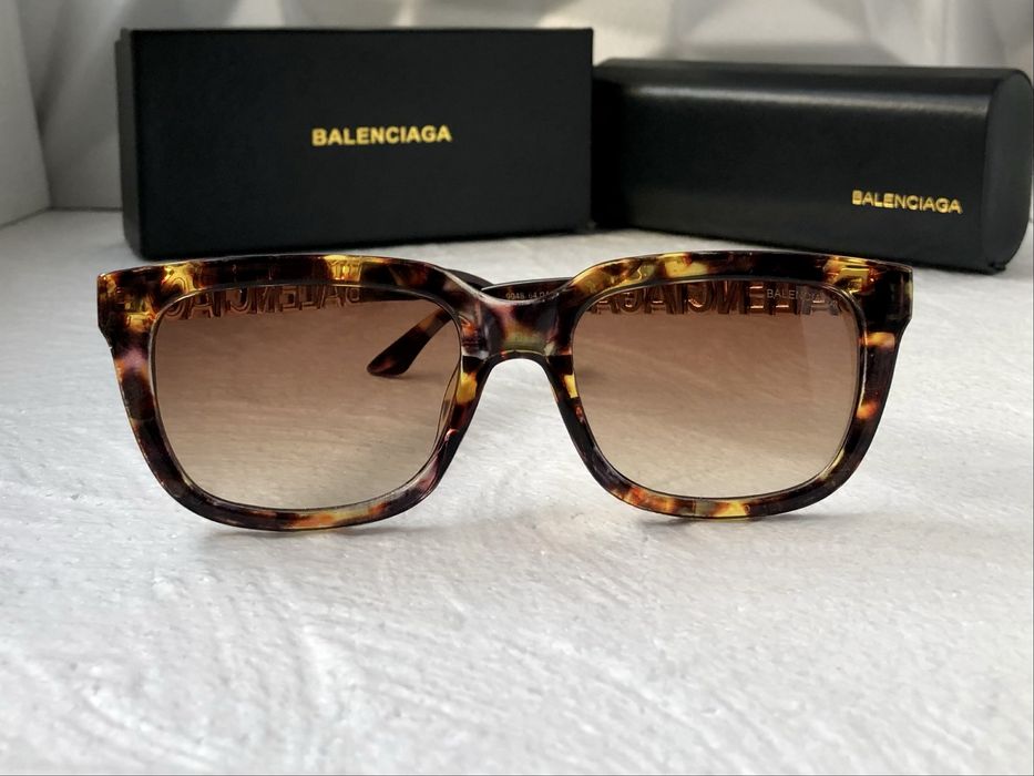 Дамски слънчеви очила 2 цвята черни кагяви