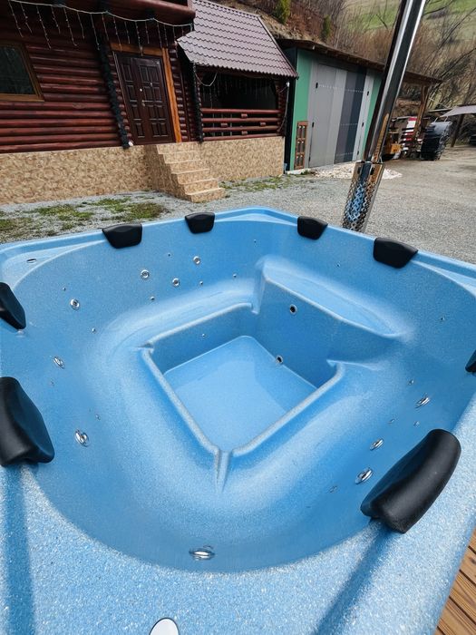 Ciubar din fibra patrat