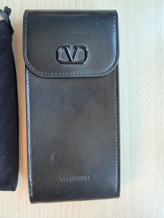 Оригинални слънчеви очила Valentino Garavani - като нови, с оригинален калъф